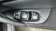 Nissan Qashqai 1.3 DiG-T 160 [157] Acenta Premium 5dr DCT Petrol Hatchback